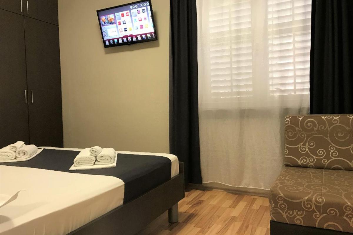 Berulia Rooms Brela Eksteriør bilde